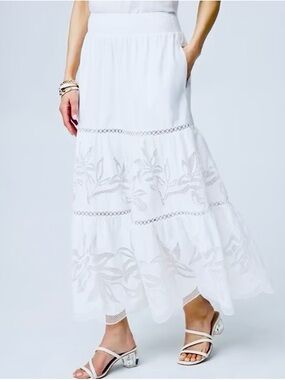 CHICO’S Poplin White Eyelet Lace Embroidered Maxi Skirt Applique Coquette